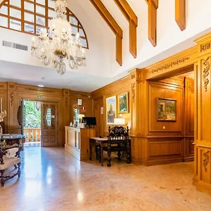 2* Hotel Arruzafa